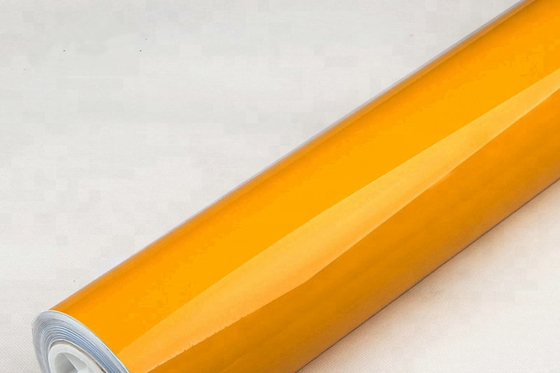 Bọc xe hơi bằng kim loại màu vàng bóng Có thể tháo rời Bọc Vinyl chống tia cực tím