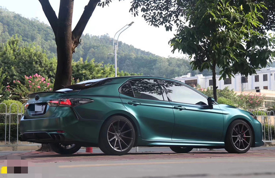 Không khí có thể vuốt thoát khí mờ bọc Vinyl xe hơi Sapphire Hiệu ứng kim loại màu xanh lá cây