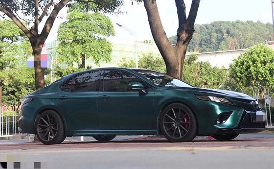 Không khí có thể vuốt thoát khí mờ bọc Vinyl xe hơi Sapphire Hiệu ứng kim loại màu xanh lá cây