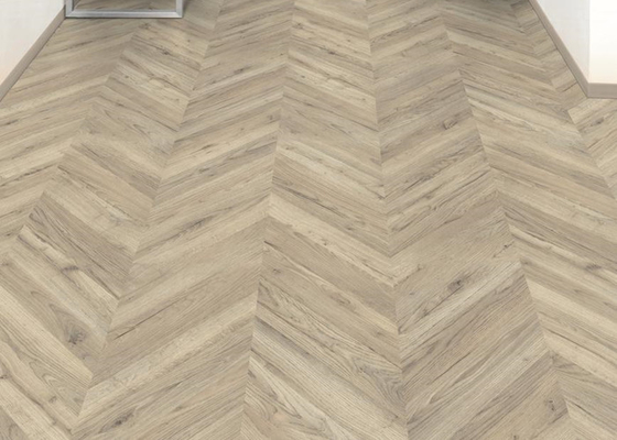 Hiệu ứng Chevron Oak tự dính Hạt gỗ Vinyl Phim ảnh 0,7mm