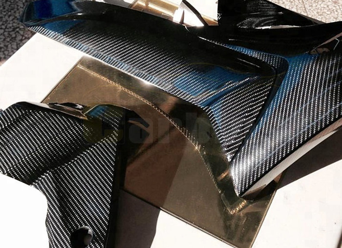 Nội thất bên ngoài màu đen 6D sợi carbon xe hơi bọc Vinyl cuộn thoát khí